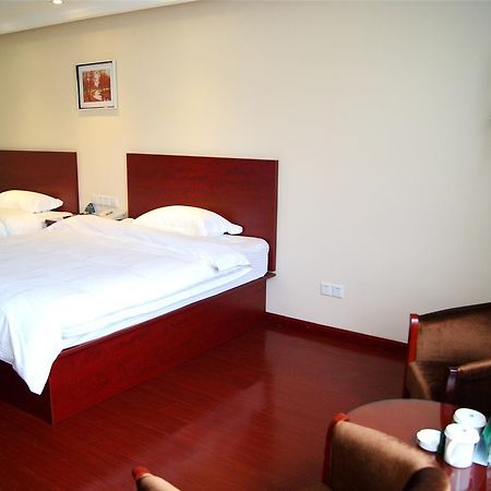 Greentree Inn Guizhou Guiyang Xiaoshizi Business Hotel Guiyang (Guizhou) Esterno foto