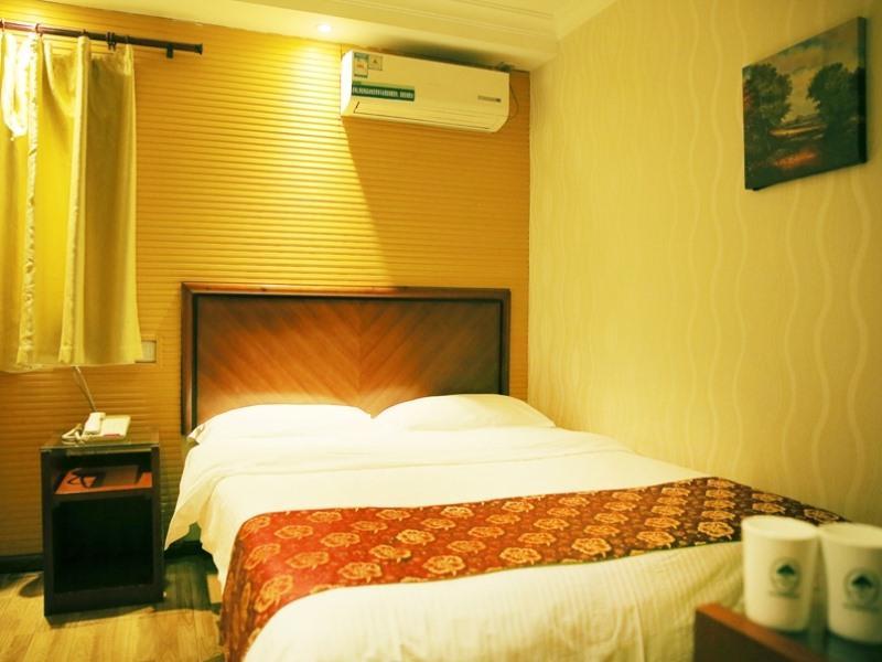 Greentree Inn Guizhou Guiyang Xiaoshizi Business Hotel Guiyang (Guizhou) Esterno foto